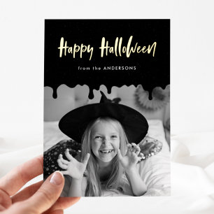 Tarjeta Festiva Con Relieve Metalizado Foto de Halloween con Sangre Negra Goteando