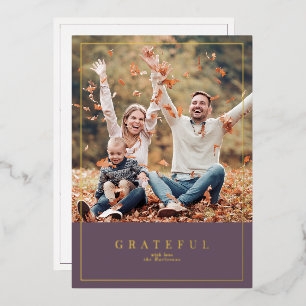 Tarjeta Festiva Con Relieve Metalizado Foto de la familia enmarcada de Dusty Plum Thanksg