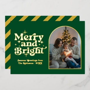 Tarjeta Festiva Con Relieve Metalizado Foto de Navidad Moderna Retro Verde Esmeralda y Do