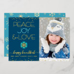 Tarjeta Festiva Con Relieve Metalizado Foto Hanukkah Peace Joy Love Snowflake Real Gold<br><div class="desc">"Paz, alegría y amor." Un divertido, lúdico, auténtico Relieve metalizado dorado y un ilustracion de copos de nieve azul turquesa, auténticos puntos de confeti de Relieve metalizado dorado, un verdadero Relieve metalizado dorado y una tipografía turquesa moderna sobre un fondo azul marino, junto con la foto personalizado de tu elección,...</div>