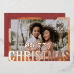 Tarjeta Festiva Con Relieve Metalizado Fotos navideñas merry Copas de agua abstractas mod<br><div class="desc">Fotos navideñas Fotos modernas Abstract Watercolor Rosa Navidades de Relieve metalizado dorado Tarjetas muestra tu foto favorita en un fondo moderno de color agua abstracta con un sobrepeso de escritura de caligrafía de Relieve metalizado oro rosa "Feliz Navidad". Personalice editando el texto en el reverso. Diseñado por ©Evco Studio www.zazzle.com/store/evcostudio...</div>
