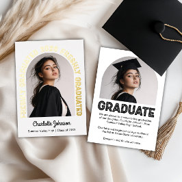 Tarjeta Festiva Con Relieve Metalizado Freshly Graduated 2026 Inline Grad Announcement