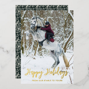 Tarjeta Festiva Con Relieve Metalizado Guión moderno de felices fiestas en foto ecuestre