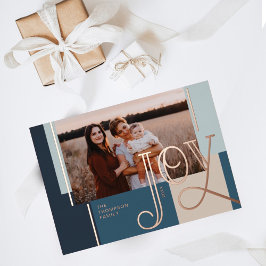 Tarjeta Festiva Con Relieve Metalizado Joy Overlay Moderno Blue Color Block Family Photo
