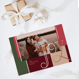 Tarjeta Festiva Con Relieve Metalizado Joy Overlay Moderno Red Color Block Family Photo