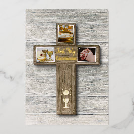 Tarjeta Festiva Con Relieve Metalizado La cruz de la madera rusa es la primera comunión s