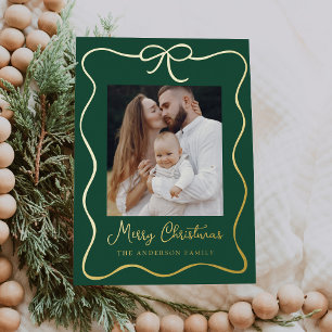 Tarjeta Festiva Con Relieve Metalizado Lazo de cinta verde y dorado elegante 2 fotos