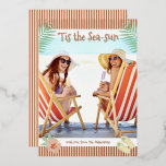 Tarjeta Festiva Con Relieve Metalizado 'Los Navidades De Verano De Playa Tropical Mar-Sol<br><div class="desc">'Este es el Relieve metalizado de tarjetas de Navidades de verano de la playa tropical de Sea-sun' Las tarjetas de vacaciones de los de verano incluye tu foto favorita rodeada por un divertido marco temático de playa de chanclas, hojas de palma y flores con un ambiente ligeramente retro con verdadero...</div>