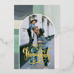 Tarjeta Festiva Con Relieve Metalizado Luz de amor de paz | Happy Hanukkah Photo<br><div class="desc">Celebra el espíritu de Hanukkah con amigos y familia con nuestras magníficas tarjetas de fotos. Presenta un diseño moderno de marcos en arco y letras de guión de moda. Una foto principal en la parte delantera con una habitación en la parte posterior para el saludo de su personalizado. Añada la...</div>