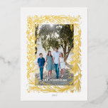 Tarjeta Festiva Con Relieve Metalizado Marco de navidades<br><div class="desc">El marco de los Navidades hermosos</div>