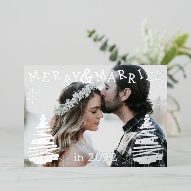 Tarjeta Festiva Con Relieve Metalizado Matrimonio y matrimonio en 2025 Plata de fotografí (Anverso de pie)