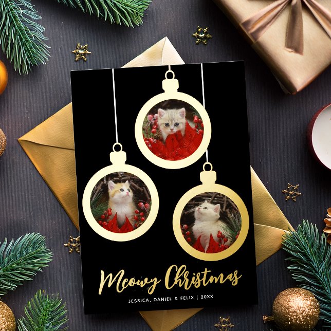 Tarjeta Festiva Con Relieve Metalizado Meowy Christmas Cat Gold Baubles 3 Photos Collage (Subido por el creador)