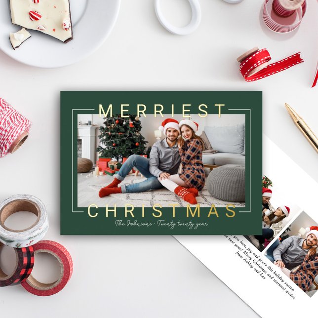 Tarjeta Festiva Con Relieve Metalizado Merriest Modern Gold Text Green Photo (Subido por el creador)