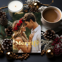 Tarjeta Festiva Con Relieve Metalizado Merrily Ever After Tipografía Moderna Retro Foto