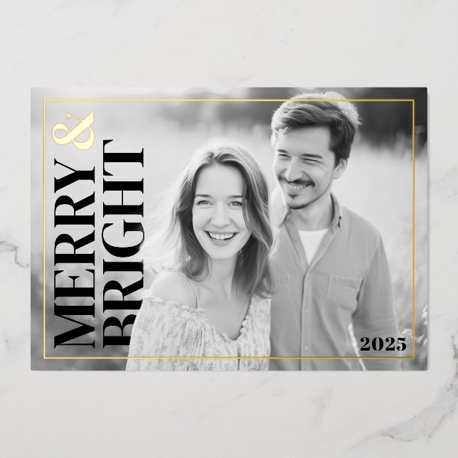Tarjeta Festiva Con Relieve Metalizado Merry and Bright Modern Foil Holiday Photo Card (Anverso)