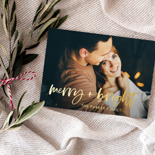 Tarjeta Festiva Con Relieve Metalizado Merry y Bright   Dos Navidades de fotografía moder