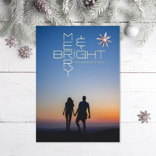 Tarjeta Festiva Con Relieve Metalizado Merry y Bright Minimal