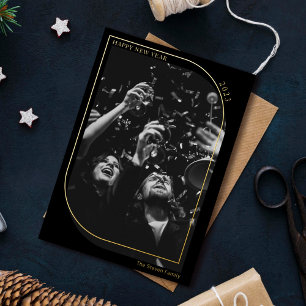 Tarjeta Festiva Con Relieve Metalizado Moda de foto de oro moderno de año nuevo superpues