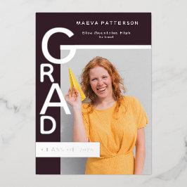 Tarjeta Festiva Con Relieve Metalizado Modern Plum Graduation Announcement Silver Foil