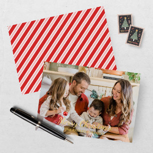 Tarjeta Festiva Con Relieve Metalizado Navidad con Foto de Rayas Rojas y Blancas Modernas
