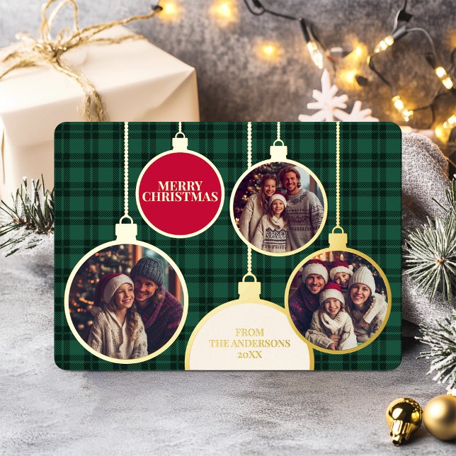 Tarjeta Festiva Con Relieve Metalizado Navidades de Plaids Relieve metalizado fotográfico (Christmas Plaids Family Photo Foil Green Foil Holiday Card)