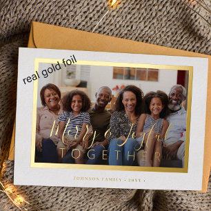 Tarjeta Festiva Con Relieve Metalizado Navidades minimalistas de guión de oro de collage 