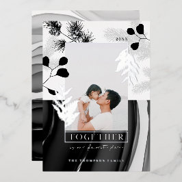 Tarjeta Festiva Con Relieve Metalizado Navidades monocromos mínimos foto al estilo japoné