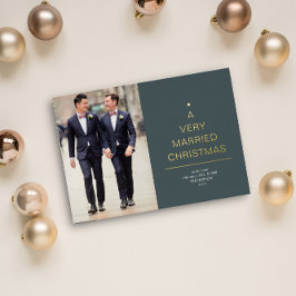 Tarjeta Festiva Con Relieve Metalizado Navidades muy casados Oro Verde