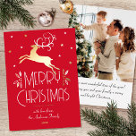Tarjeta Festiva Con Relieve Metalizado Navidades Personalizado de renos Foto Red Gold Edi<br><div class="desc">Elegantes tarjetas de Navidad de Relieve metalizado dorado con un estilo Art Decó y tu propia foto personalizada en la parte trasera. Esta plantilla editable presenta un reno saltando con hojas festivas, bayas y estrellas. Una paleta de colores de diseño con elementos rojos, blancos y Relieves metalizados reales en oro,...</div>