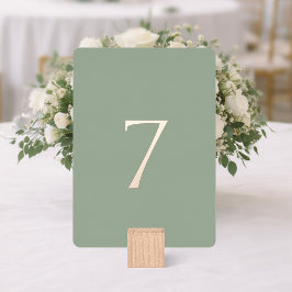 Tarjeta Festiva Con Relieve Metalizado Número de mesa de boda en verde salvia minimalista
