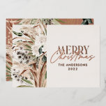 Tarjeta Festiva Con Relieve Metalizado Pampas pasto eucalipto moody boho moderno elegante<br><div class="desc">Pampas pasto eucalipto moody moderno boho elegante tipografía moderna terracota,  tarjeta de Navidades negro,  natural y verde sabio.</div>