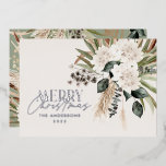Tarjeta Festiva Con Relieve Metalizado Pampas pasto eucalipto moody sage moderno verde<br><div class="desc">Pampas pasto eucalipto moody moderno boho elegante tipografía moderna terracota,  tarjeta de Navidades negro,  natural y verde sabio.</div>