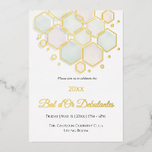 Tarjeta Festiva Con Relieve Metalizado Panal Corporativo Elegancia Dorada Geométrica 