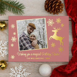 Tarjeta Festiva Con Relieve Metalizado Personalizado Deer & Snowflakes Sobre El Oro Rojo