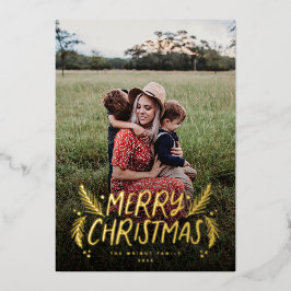 Tarjeta Festiva Con Relieve Metalizado Pine Berries de mano