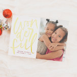 Tarjeta Festiva Con Relieve Metalizado Relieve metalizado real Boho Maravilloso foto de f<br><div class="desc">¡Añade algo de brillo a tus tarjetas de Navidades con Relieve metalizado oro, plata o oro rosa de verdad! Este clásico y atemporal estilo metálico seguro que añade otro nivel a tus cartas. ¡Es la época más maravillosa del año! Esta bonita tarjeta de fotos de Navidad muestra "maravilloso" escrito en...</div>