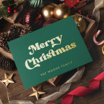Tarjeta Festiva Con Relieve Metalizado Retro Mid Century Green Merry Christmas<br><div class="desc">Tarjeta navideña: un diseño retro clásico,  con una tipografía moderna de mediados de siglo en Relieve metalizado dorado y un fondo verde clásico.</div>