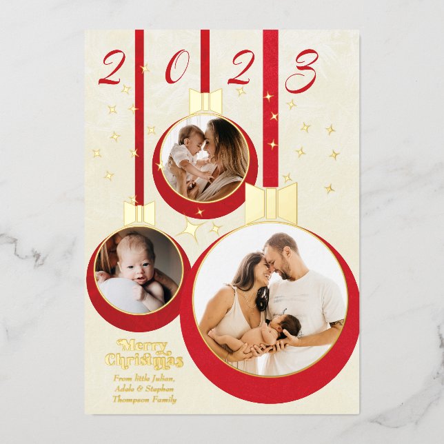 Tarjeta Festiva Con Relieve Metalizado Rojo festivo nuestro primer Collage de fotos de Na (Anverso)