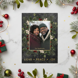 Tarjeta Festiva Con Relieve Metalizado Rustic Holly Berries Navidades negros aman la paz