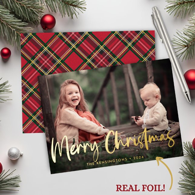 Tarjeta Festiva Con Relieve Metalizado Rustic Merry Christmas Tartan Plaid Holiday Photo (Rustic Gold Foil Merry Christmas Tartan Plaid Holiday Photo Cards)