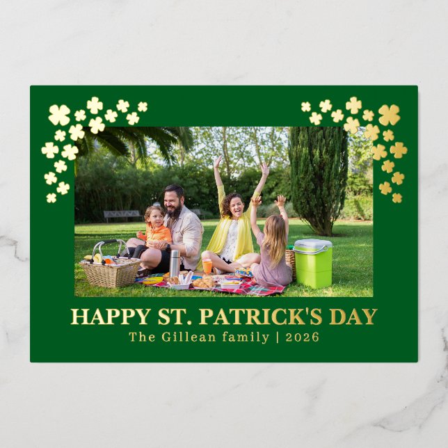Tarjeta Festiva Con Relieve Metalizado Simple St patricks day Shamrocks family photo (Anverso)