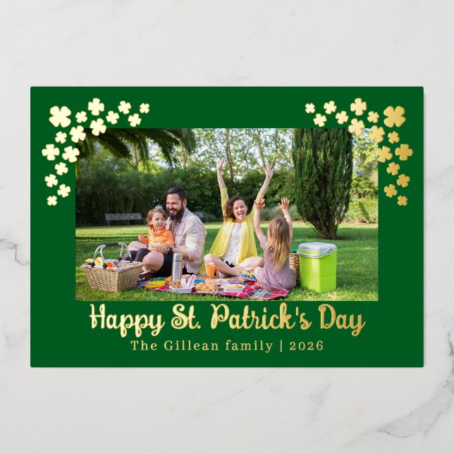 Tarjeta Festiva Con Relieve Metalizado Simple St patricks day Shamrocks family photo (Anverso)