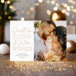 Tarjeta Festiva Con Relieve Metalizado Snowflake besa a nuevos Navidades tres fotos<br><div class="desc">Esta elegante invitación boda de vacaciones cuenta con una foto vertical y un saludo en Relieve metalizado elevado en la parte delantera. El saludo en la parte delantera dice "Besos de copo de nieve y deseos cálidos". La parte trasera de la tarjeta tiene dos fotos cuadradas. También puede agregar texto...</div>
