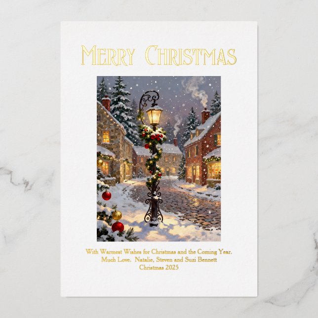 Tarjeta Festiva Con Relieve Metalizado Snowy Village Scene with Lamppost (Anverso)