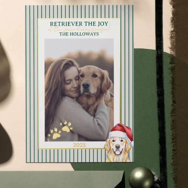Tarjeta Festiva Con Relieve Metalizado Tarjeta de Relieve metalizado Golden Retriever de  (Send Paw-liday Greetings with this Holiday Pun Watercolor Golden Retriever Foil Card! )