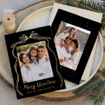 Tarjeta Festiva Con Relieve Metalizado Vintage Bow Merry Christmas Black 2 Photo<br><div class="desc">Celebra la temporada con estilo con esta lujosa tarjeta de Navidades de Relieve metalizado, que incluye tu foto vertical favorita en familia con un fondo negro adornado con una elegante proa de Relieve metalizado dorado y cinta adhesiva. "Feliz Navidad" brilla en Relieve metalizado dorado, añadiendo un toque de sofisticación, con...</div>