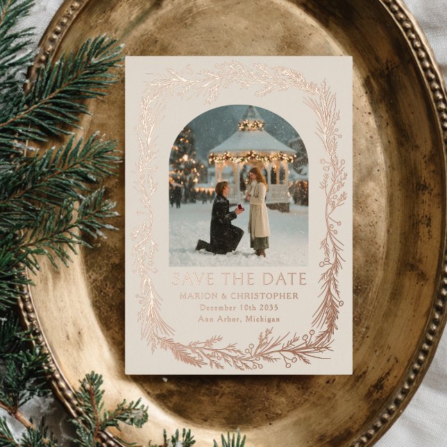 Tarjeta Festiva Con Relieve Metalizado Winter Botanical Frame Photo Save the Date (Subido por el creador)