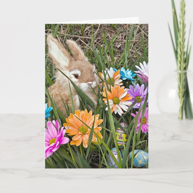 Tarjeta Festiva Conejo de Pascua con margaritas (Anverso)