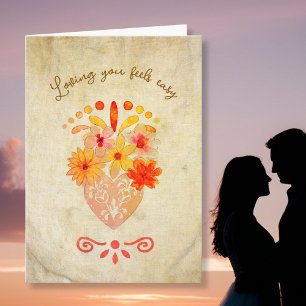 Tarjeta Festiva Corazón Floral de Lino Antiguo con Letra Dorada Su