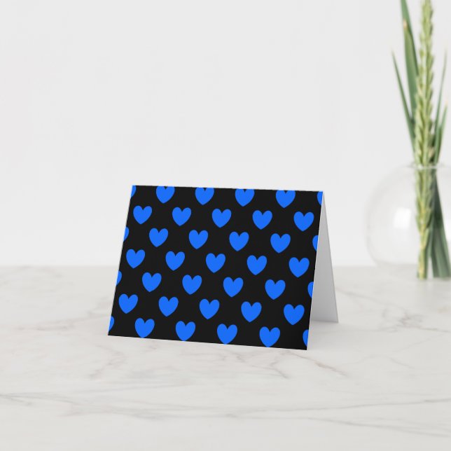 Tarjeta Festiva Corazones de polka azul sobre negro (Anverso)